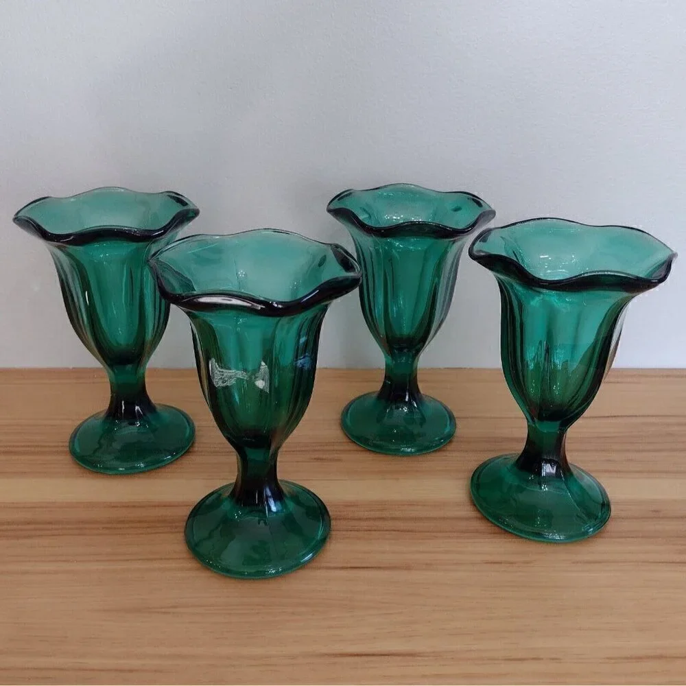 Vintage (4) Anchor Hocking Emerald Green Glass Ice Cream Dishes Tulip Footed